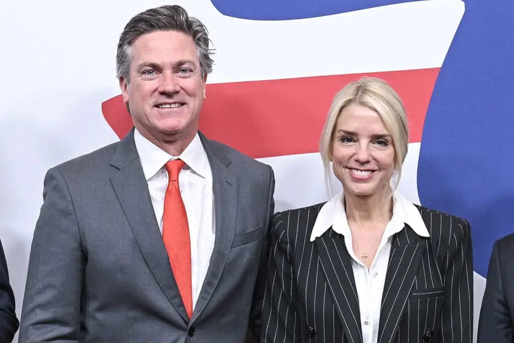 pam bondi husband